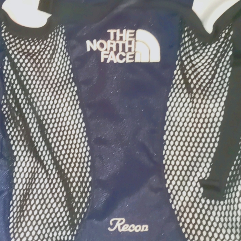 The North Face backpack (Recon)